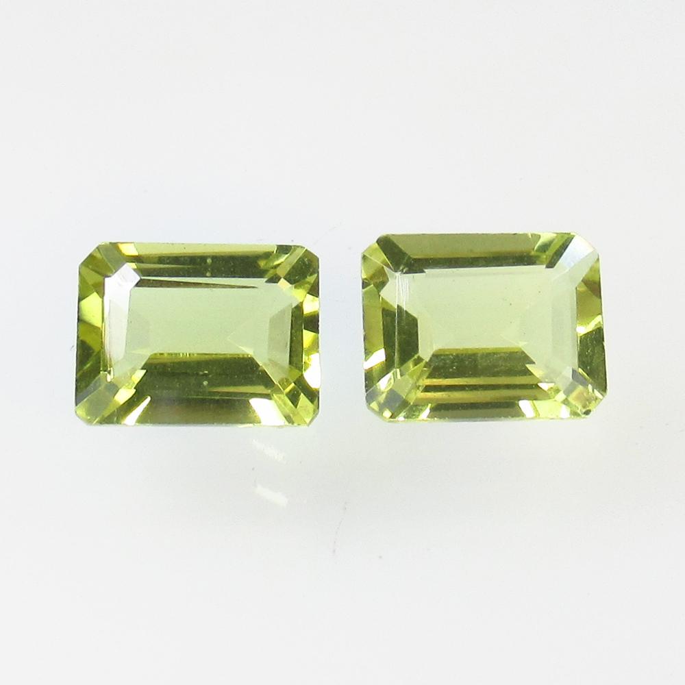 4.30 Ct Natural Lemon Quartz Octagon Pair: Title: 4.30 Ct Natural Lemon Quartz Octagon Pair Stone Clarity: VVS Gemstones: Natural Lemon Quartz Carat Weights: 4.3 Size/Dimensions: 9.00 x 7.00 x 4.50 mm / 2 PC's Additional Information: Good Lust