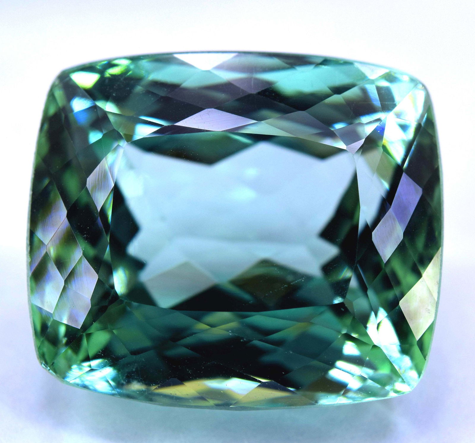 Green Kunzite var Spodumene Square Cut Gemstone (1 of 10)