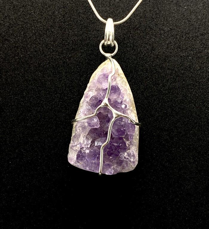 Fascinating Vintage Amethyst geode Pendant with chain (1 of 8)