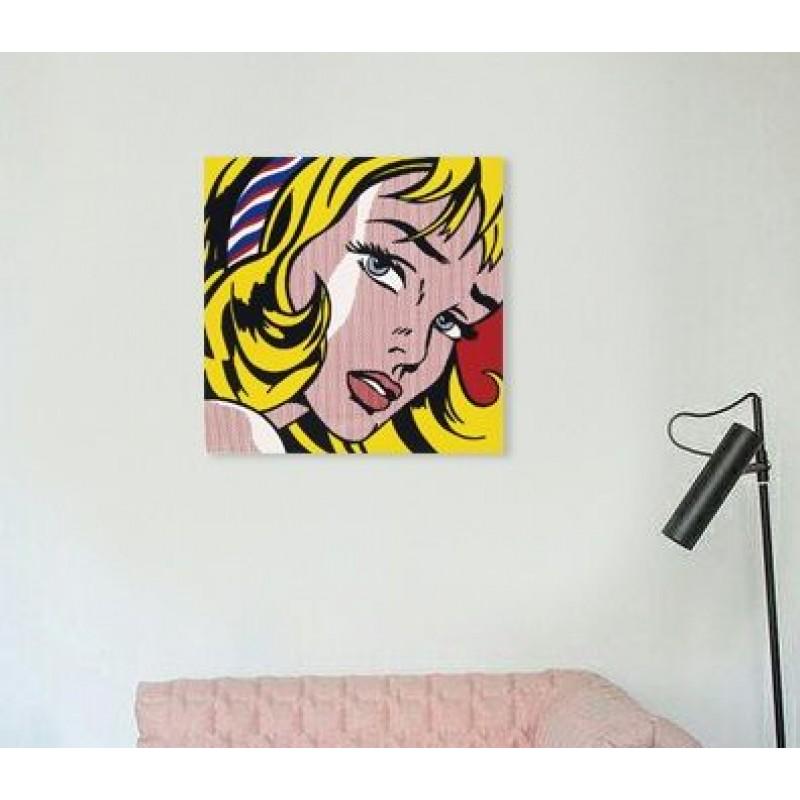 25" ROY LICHTENSTEIN painting, Mixed media printed on: ROY LICHTENSTEIN (1923-1997) Ready to be hang on the wall. Canvas on the wooden frame. Medium: printed on canvas panel Size: 17,7" x 17,7" (in) or 45 x 45 cm. Diagonal: 25" or 63,6 cm. Date: c. 1993-9