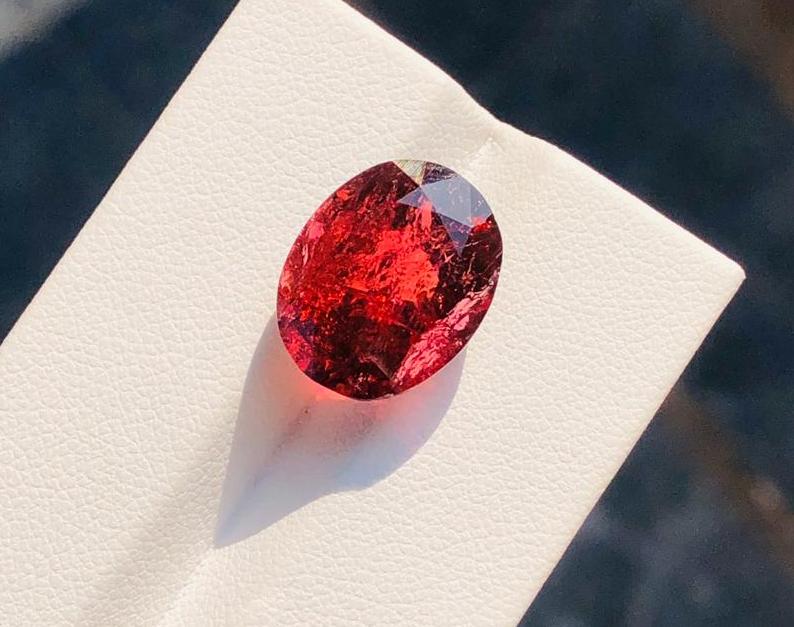 9 Carats Beautiful Rubelite Tourmaline~15x12x8 MM: Title: 9 Carats Beautiful Rubelite Tourmaline~15x12x8 MM Origin: Afghanistan Gemstones: Tourmaline Carat Weights: 9 Carats Size/Dimensions: 15x12x8 MM Additional Information: Natural Reserve: $80.00 S