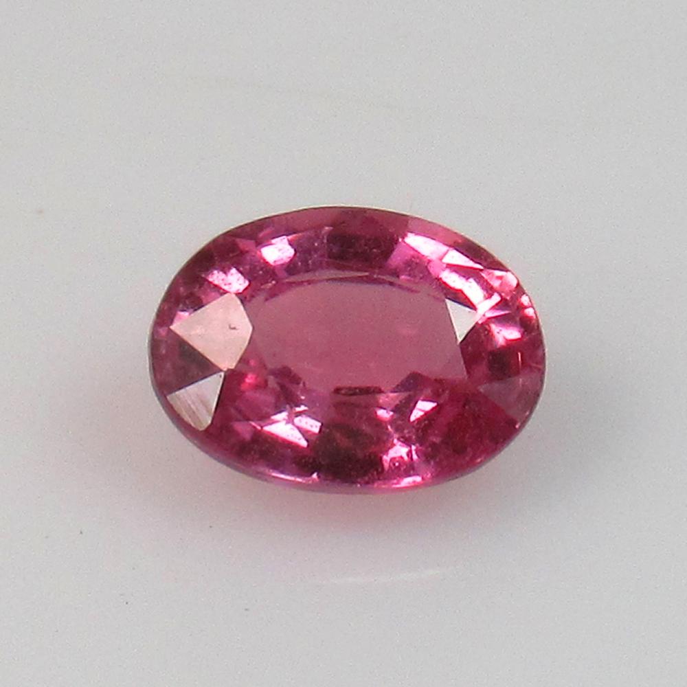 IGI Certified 1.08 Ct Natural Pink Sapphire Oval Cut (1 of 3)