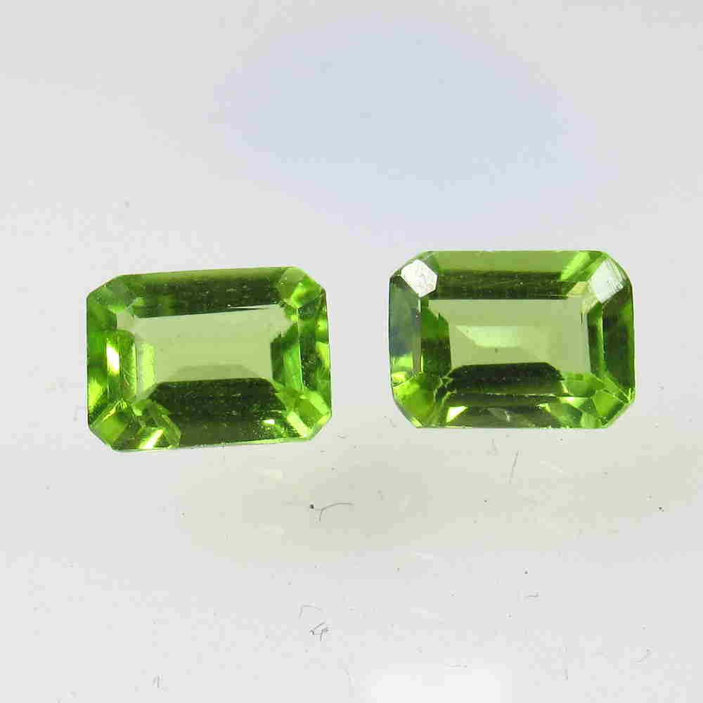 3.08 Ctw Natural Pakistan Peridot Octagon Pair: Title: 3.08 Ctw Natural Pakistan Peridot Octagon Pair Stone Clarity: VVS Gemstones: Peridot Carat Weights: 3.08 Size/Dimensions: 7.80 x 5.80 x 3.30 mm / 2 PC's Additional Information: Top Class Luster