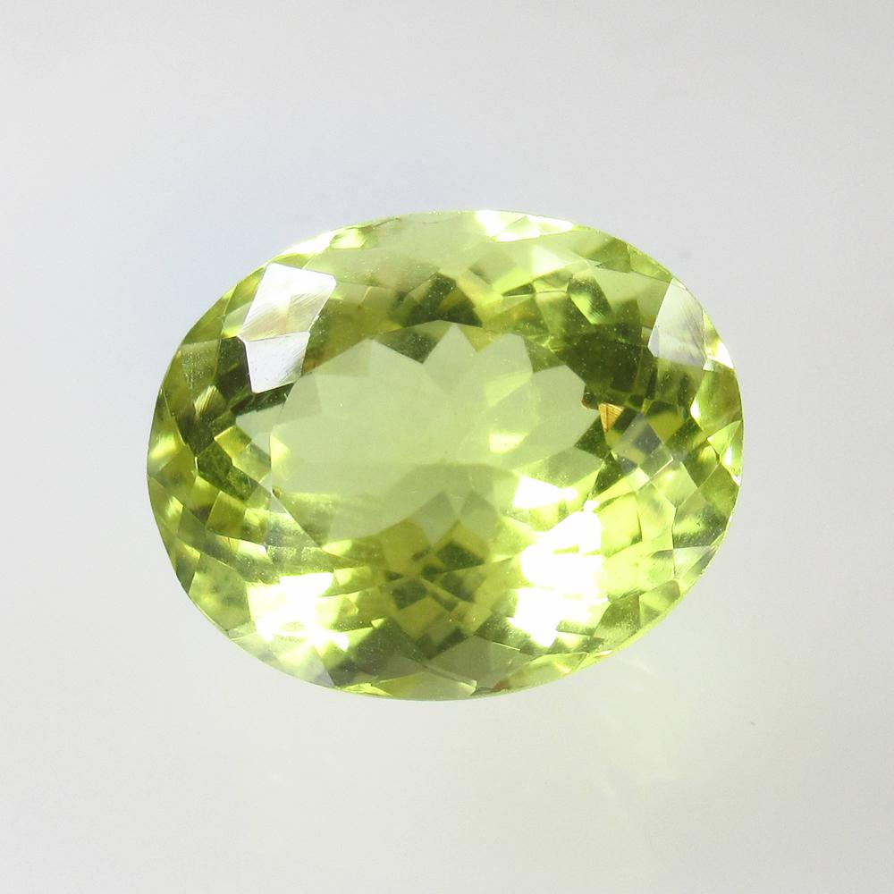 8.80 Ct Natural Lemon Quartz Oval Cut: No Reserve! Title: 8.80 Ct Natural Lemon Quartz Oval Cut Stone Clarity: VVS Gemstone: Natural Lemon Quartz Carat Weight: 8.8 Size/Dimensions: 14.60 x 11.90 x 9.10 mm Additional Information: Good Luste