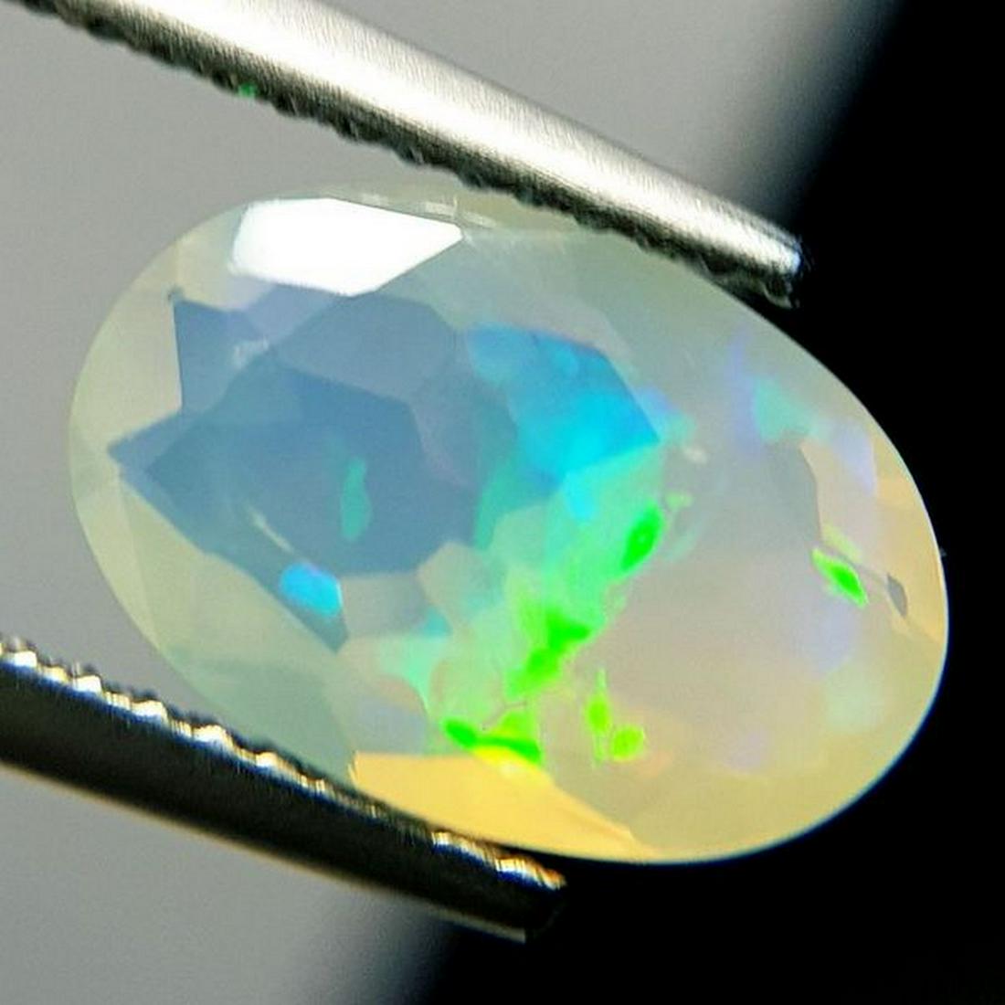 Natural Fire Opal Oval Cut 1.85 ct (1 of 6)