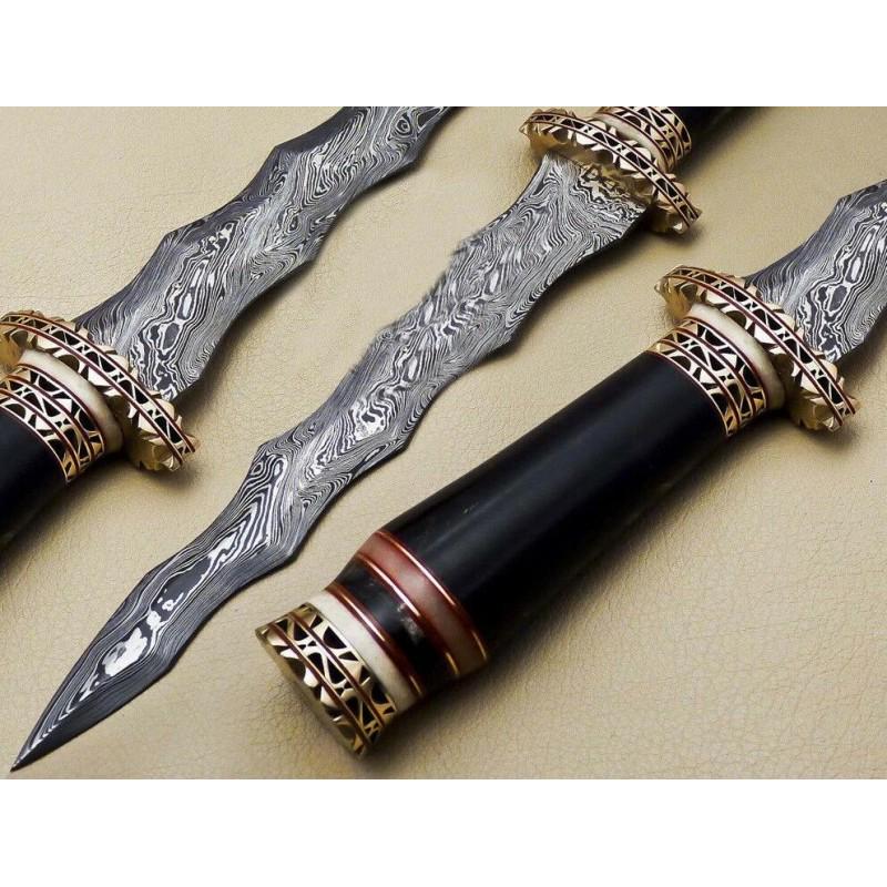 Damascus steel knife, bull horn handle, leather: Knife "Horn" made of damask steel. Handle – bull horn and scabbard – leather. Damascus knives are very durable, look great and keep sharpness perfectly. Damascus steel has high quality contents to
