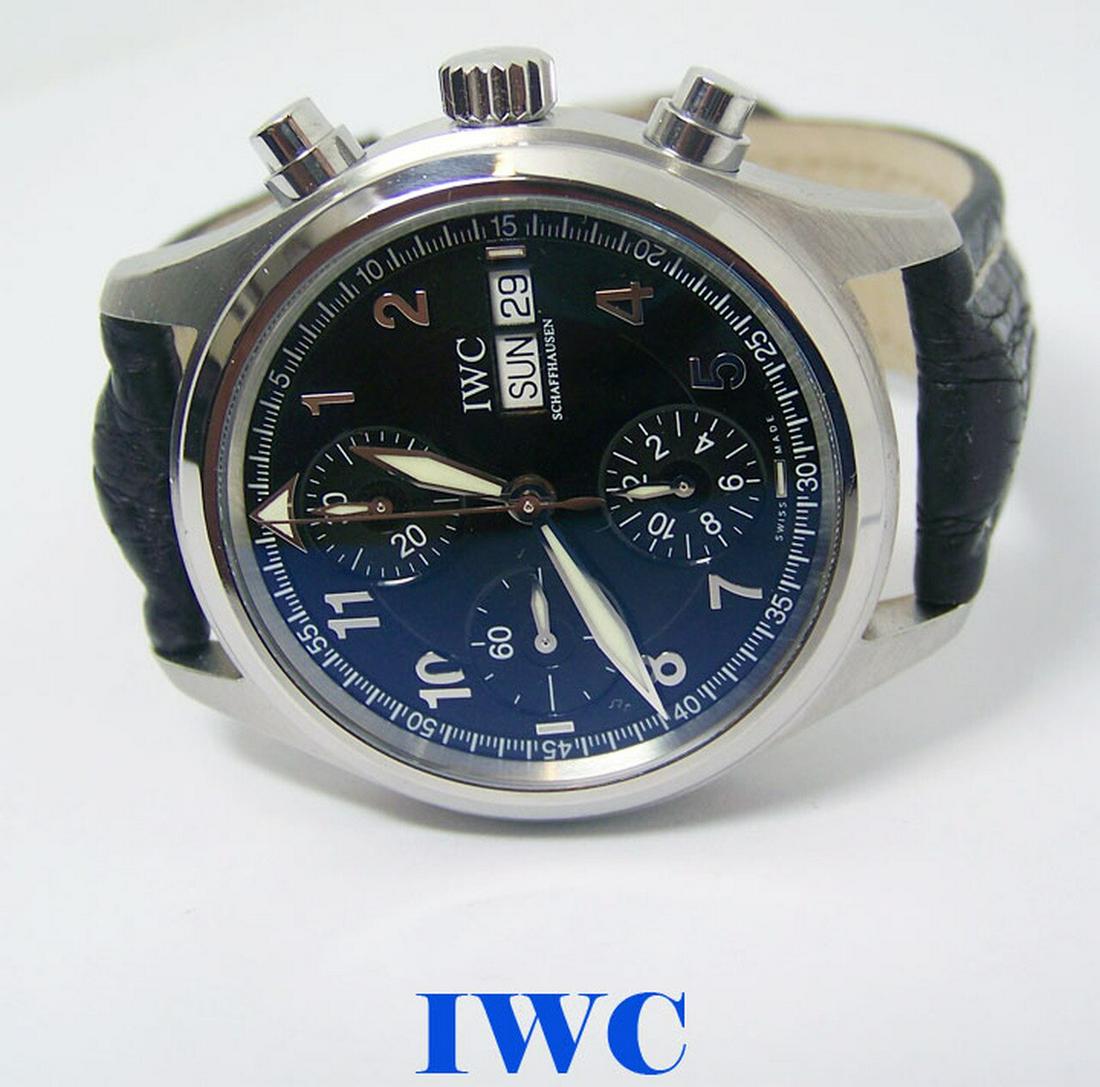 IWC FLIEGER Chronograph Automatic DAY DATE Mens watch: Description IWC FLIEGER Chronograph Automatic DAY DATE Mens watch IW370613* EXLNT? This Men’s IWC watch is Swiss made Great present for someone you love or yourself! - Stainless steel case & back in