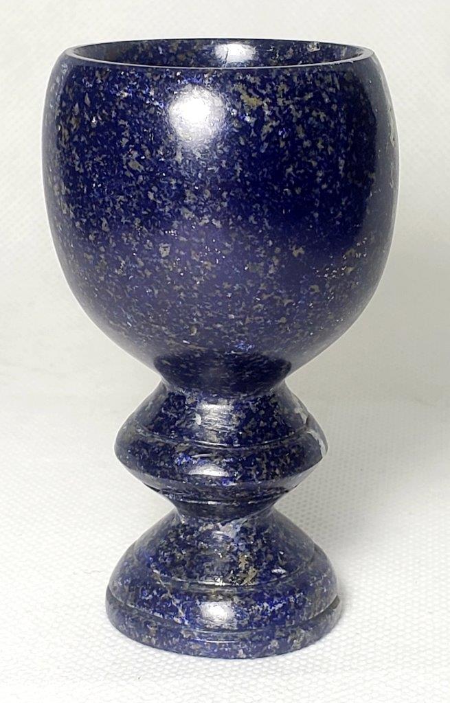 Royal Blue Lapis Lazuli Glass - 196.6 Grams - 8.2X4.5: Title: Royal Blue Lapis Lazuli Glass - 196.6 Grams - 8.2X4.5 CM Origin: Afghanistan Reserve: $120.00 Shipping: Domestic: Flat-rate of $23.00 to anywhere within the contiguous U.S. International: Forei
