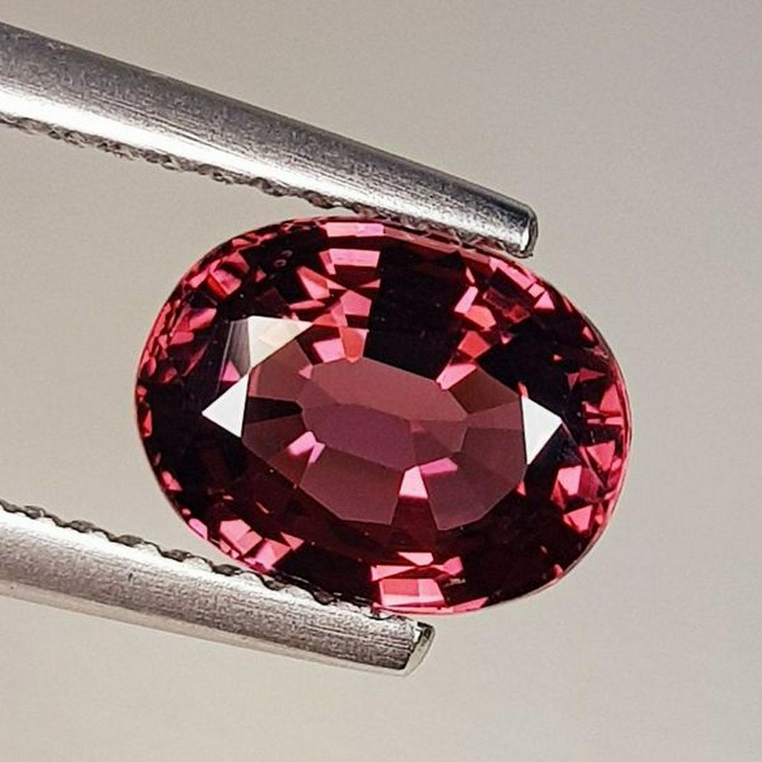 Natural Rhodolite Garnet Oval Cut 1.64 ct: No Reserve! Title: Natural Rhodolite Garnet Oval Cut 1.64 ct Color/Clarity: VVS - VS Gemstones: Gemstones Carat Weights: 1.64 Size/Dimensions: 7.70 x 5.70 x 4.00 Additional Information: Oval - Burma S