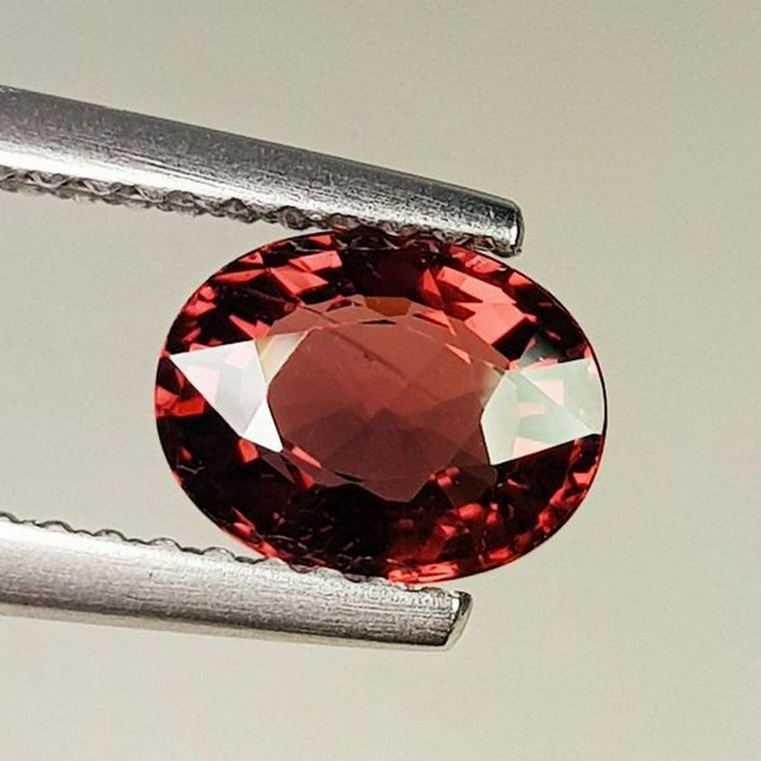 Natural Rhodolite Garnet Oval Cut 1.24 ct: No Reserve! Title: Natural Rhodolite Garnet Oval Cut 1.24 ct Color/Clarity: VVS - VS Gemstones: Gemstones Carat Weights: 1.24 Size/Dimensions: 7.10 x 5.50 x 3.50 Additional Information: Oval - Burma S