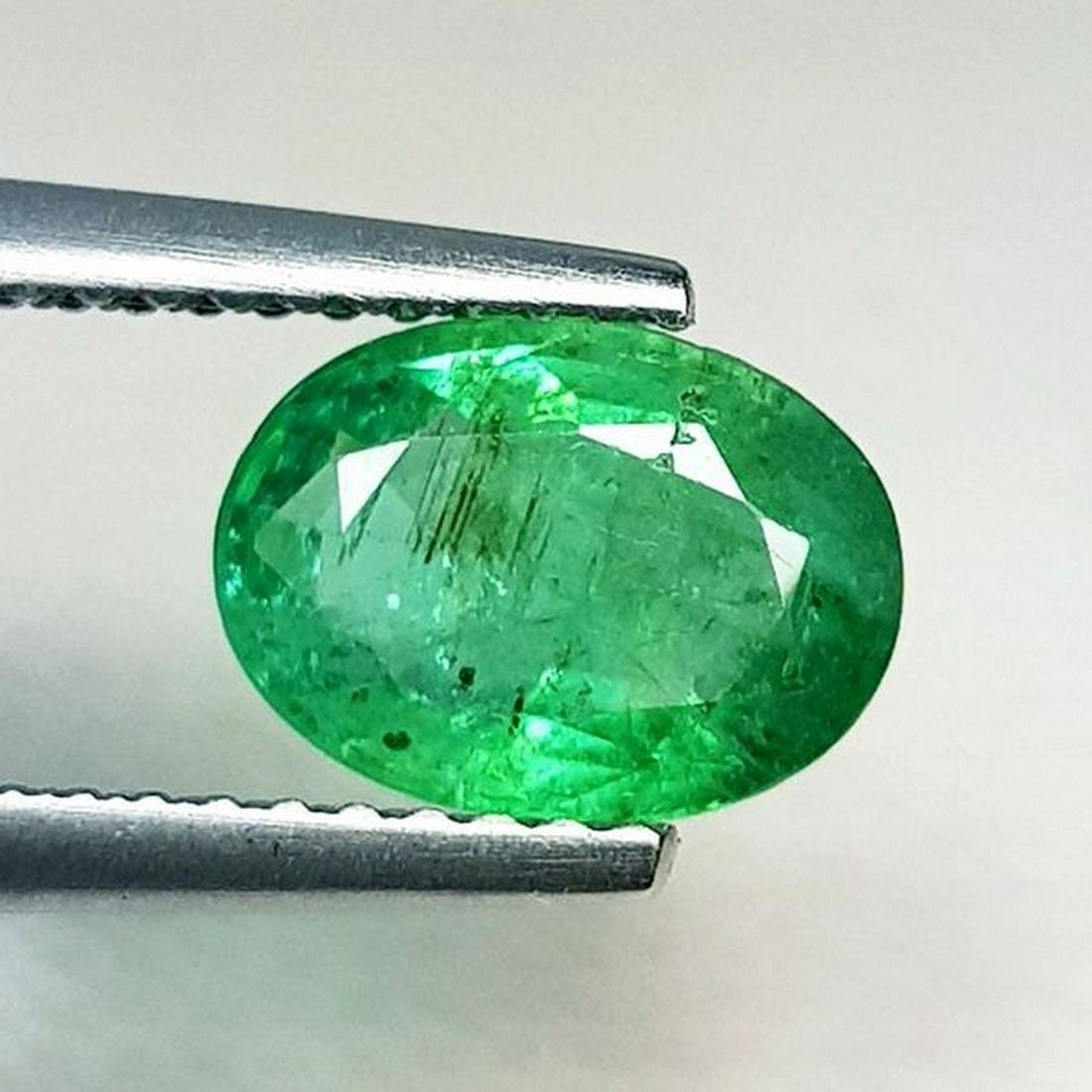Natural Emerald Oval Cut 1.43 ct (1 of 5)
