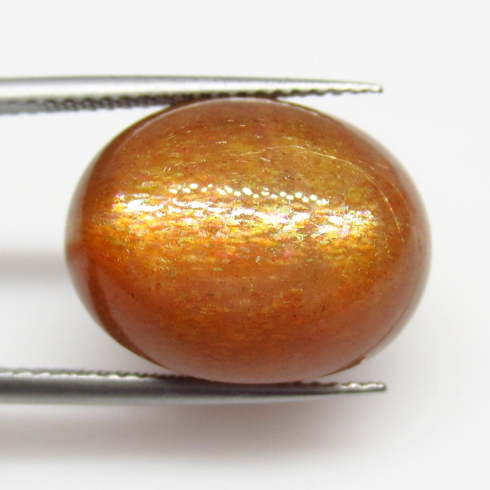 19.34 Ct Natural Orange Sunstone Catseye Oval Cab: No Reserve! Title: 19.34 Ct Natural Orange Sunstone Catseye Oval Cab Color/Clarity: Opaque Gemstone: Natural Sunstone Catseye Carat Weight: 19.34 Size/Dimensions: 17.50 x 13.40 x 12.90 mm Additional I