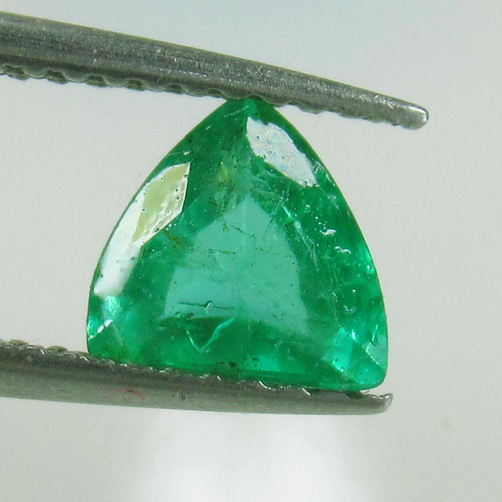 0.77 Ct Natural Zambian Emerald Trillion Cut (1 of 2)
