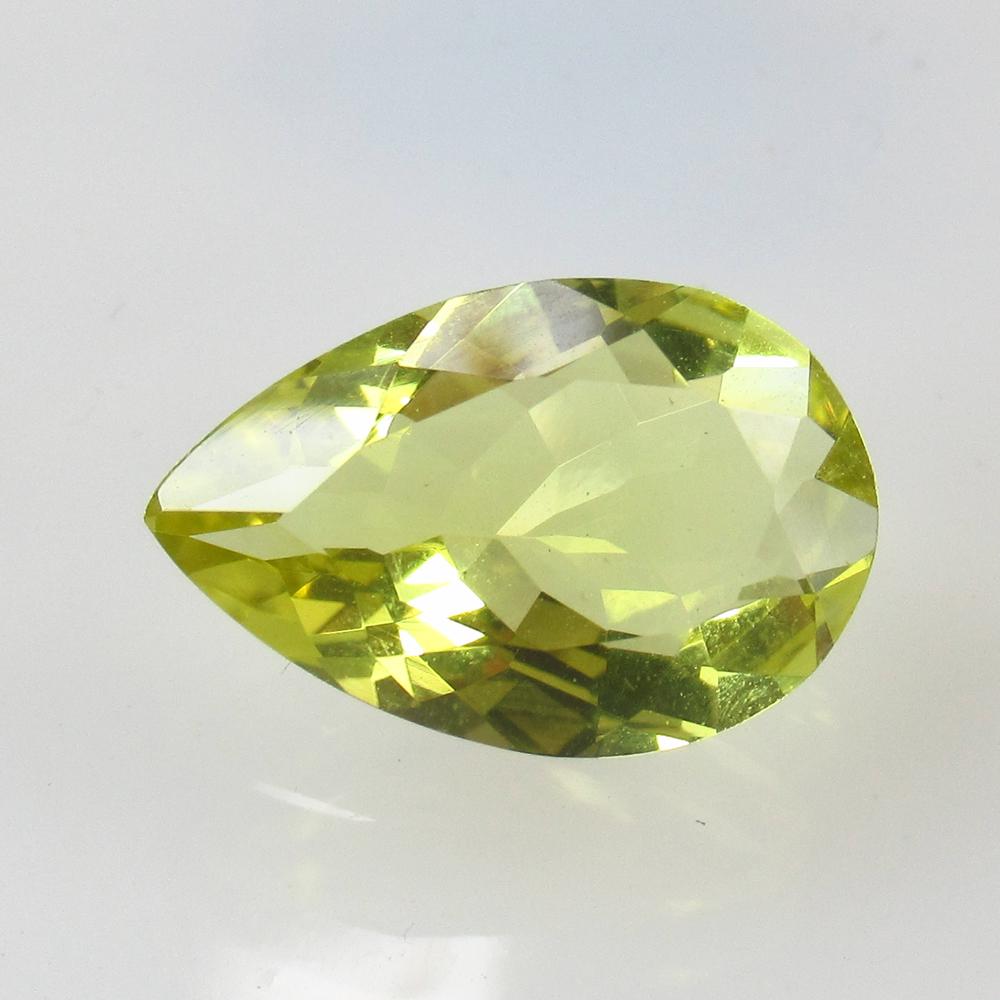 4.67 Ct Natural Lemon Quartz Pear Cut: No Reserve! Title: 4.67 Ct Natural Lemon Quartz Pear Cut Color/Clarity: VVS Gemstone: Natural Lemon Quartz Carat Weight: 4.67 Size/Dimensions: 15.20 x 10.00 x 5.80 mm Additional Information: Good Lust