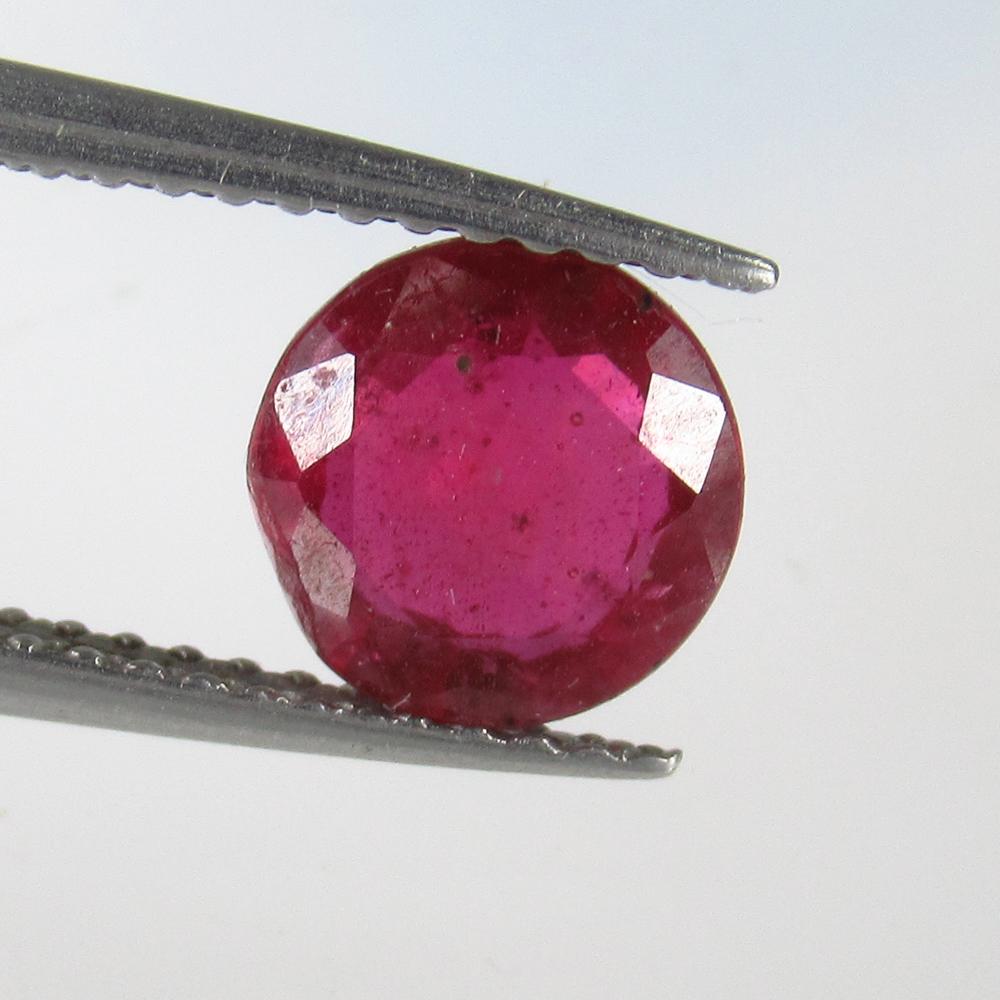 1.35 Ctw Natural Red Ruby Round Cut (1 of 2)