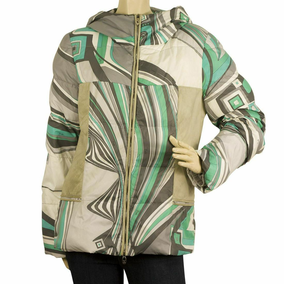 Emilio Pucci White, Green & Gray quilted Down feather: Emilio Pucci White, Green & Gray quilted Down feather puffer jacket IT 46 US 12 Emilio Pucci White, Green & Gray quilted Down feather puffer jacket IT 46 US 12 A very comfortable and lightweight jacke