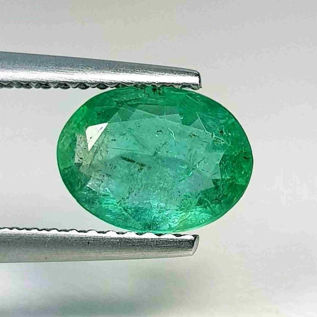 1.20 ct Natural Emerald Oval Cut (1 of 6)
