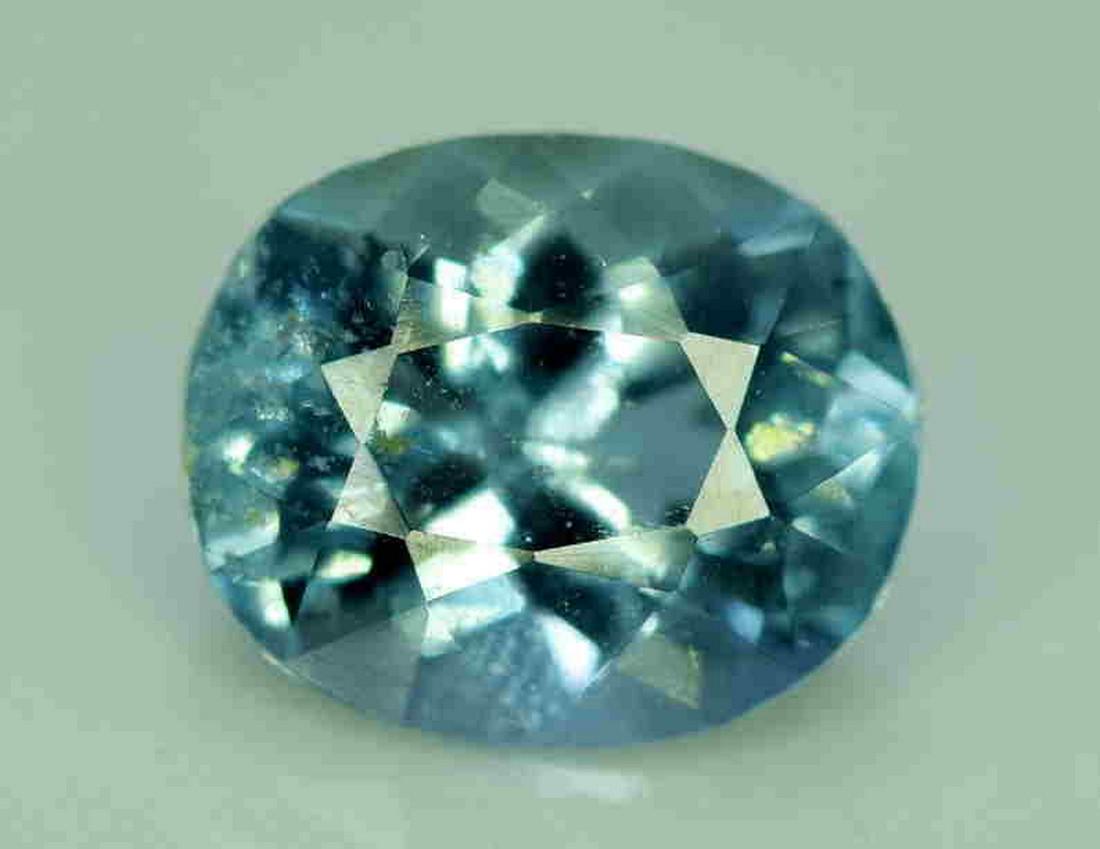 3.00 Carats Top Grade Color Beautiful Blue Aquamarine: Dimensions Carat weight: 3.00 Description Dimension: 10x9x7 mm Weight: 3.00 carats No Treatment: Natural Gemstone Aquamarine refers to beryl that is pale blue, light blue-green, or even light green. I