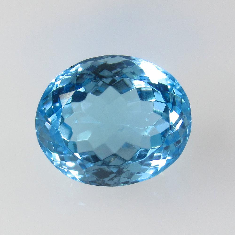 10.39 Ct Natural Blue Topaz Oval Cut (1 of 2)