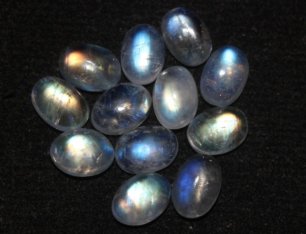 11.04 Ct Natural Rainbow Moonstone Lot (1 of 3)