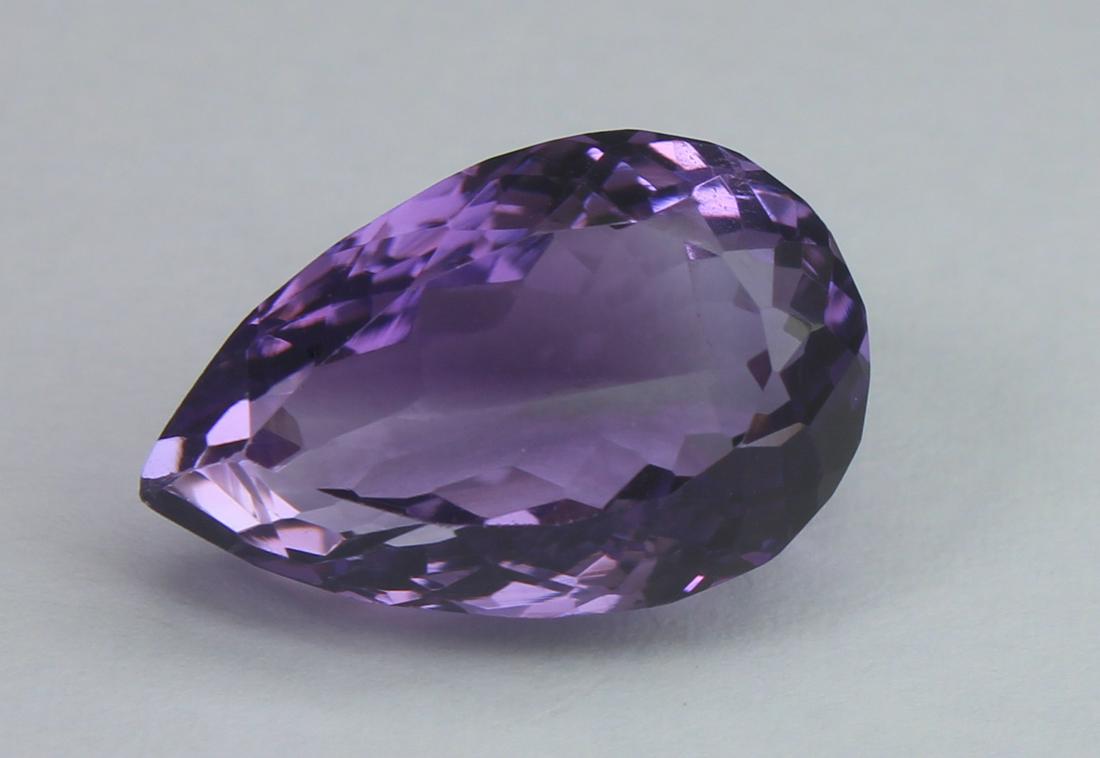 8.03 Cts Natural Amethyst (1 of 3)