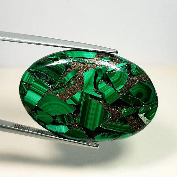 35.55 ct Natural Copper Malachite: No Reserve! Title: 35.55 ct Natural Copper Malachite Color/Clarity: Opaque Gemstones: Loosegemstone Carat Weights: 35.55 Size/Dimensions: 33.95 x 22.30 x 5.10 Additional Information: Oval - USA/Egypt