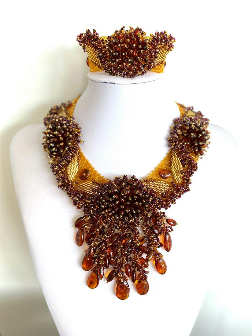 Grand Amber Bracelet and Necklace set made from Leaf (1 of 7)