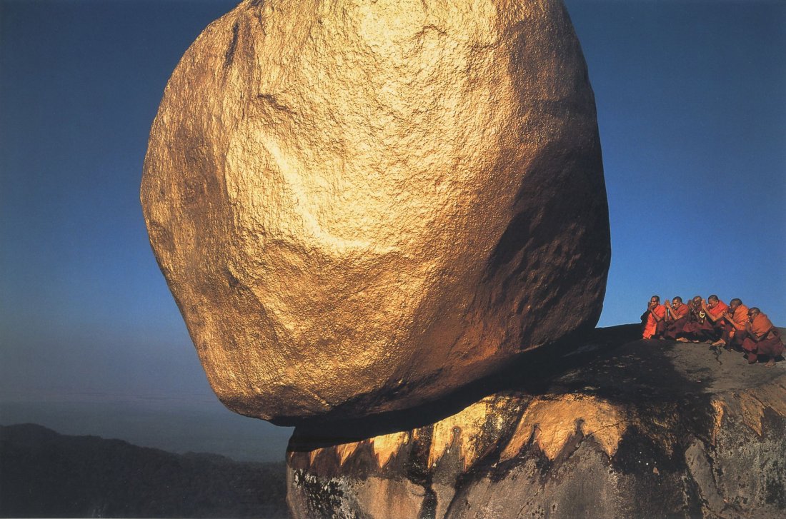 HIROJI KUBOTA - The Golden Rock, Myanmar, 1978 (1 of 1)