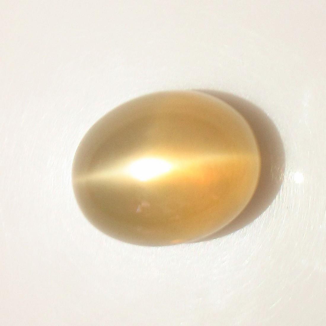 40.90 Ctw Natural Moonstone Nice Oval Dome Cab: No Reserve! Title: 40.90 Ctw Natural Moonstone Nice Oval Dome Cab Stone Clarity: Semi-Transparent Gemstone: Moonstone Carat Weight: 40.9 Dimensions: 20.00 x 16.50 x 17.00 mm Additional Information: Ni