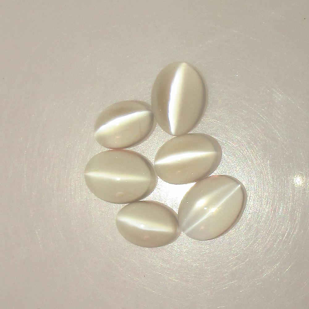 7.09 Ct Natural 6 Moonstone Oval Set (1 of 2)