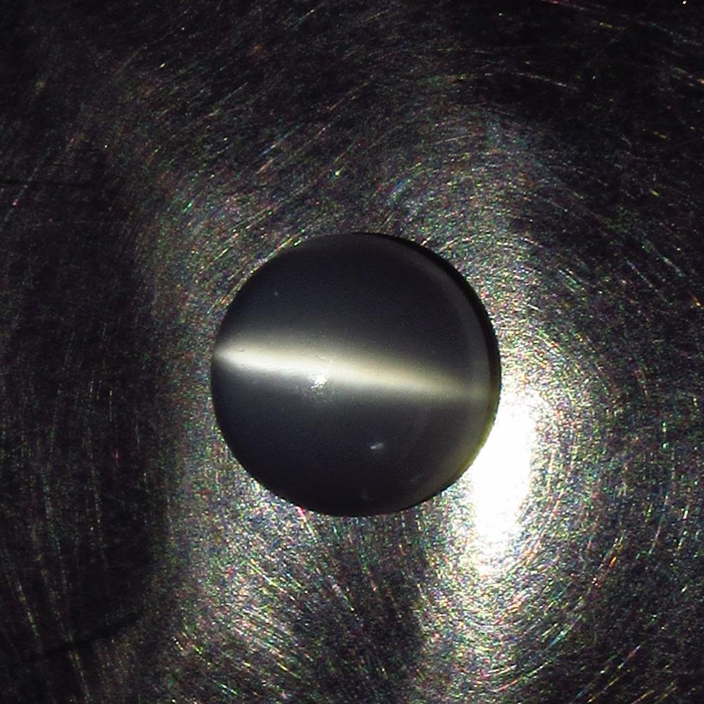 3.16 Ct Natural Moonstone Round Cab: No Reserve! Title: 3.16 Ct Natural Moonstone Round Cab Stone Clarity: Transparent Gemstone: Natural Moonstone Carat Weight: 3.16 Size/Dimensions: 9.10 x 9.10 x 5.20 mm Additional Information: Nice Rou