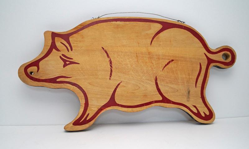 Primitive Wooden Pig Cutting Board or Bread Board (1 of 3)