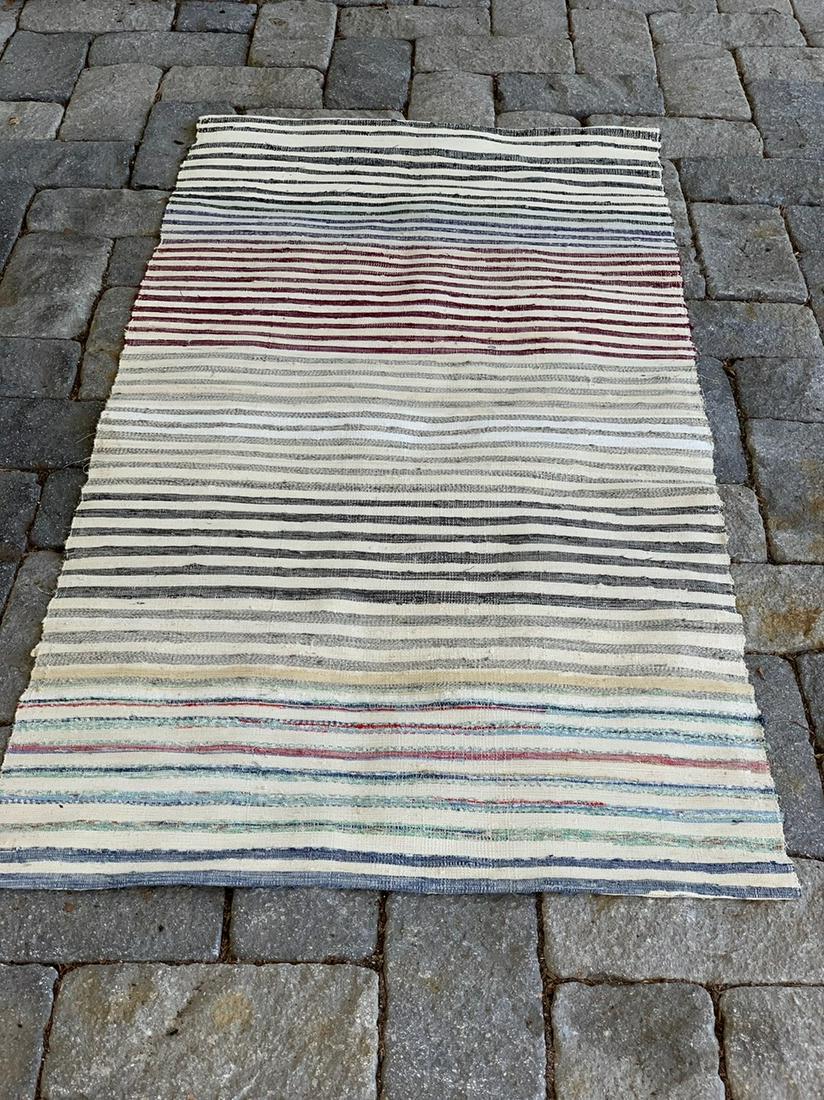 Early 20th c Rag Carpet (1 of 3)