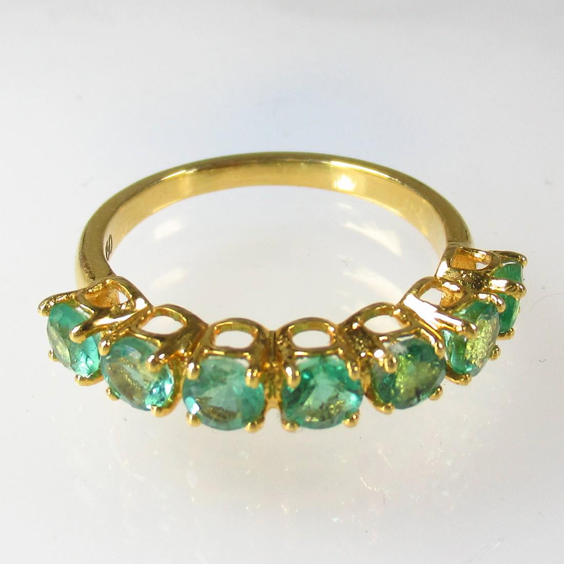 2.97 g 18K Gold Natural Emerald Ring (1 of 4)