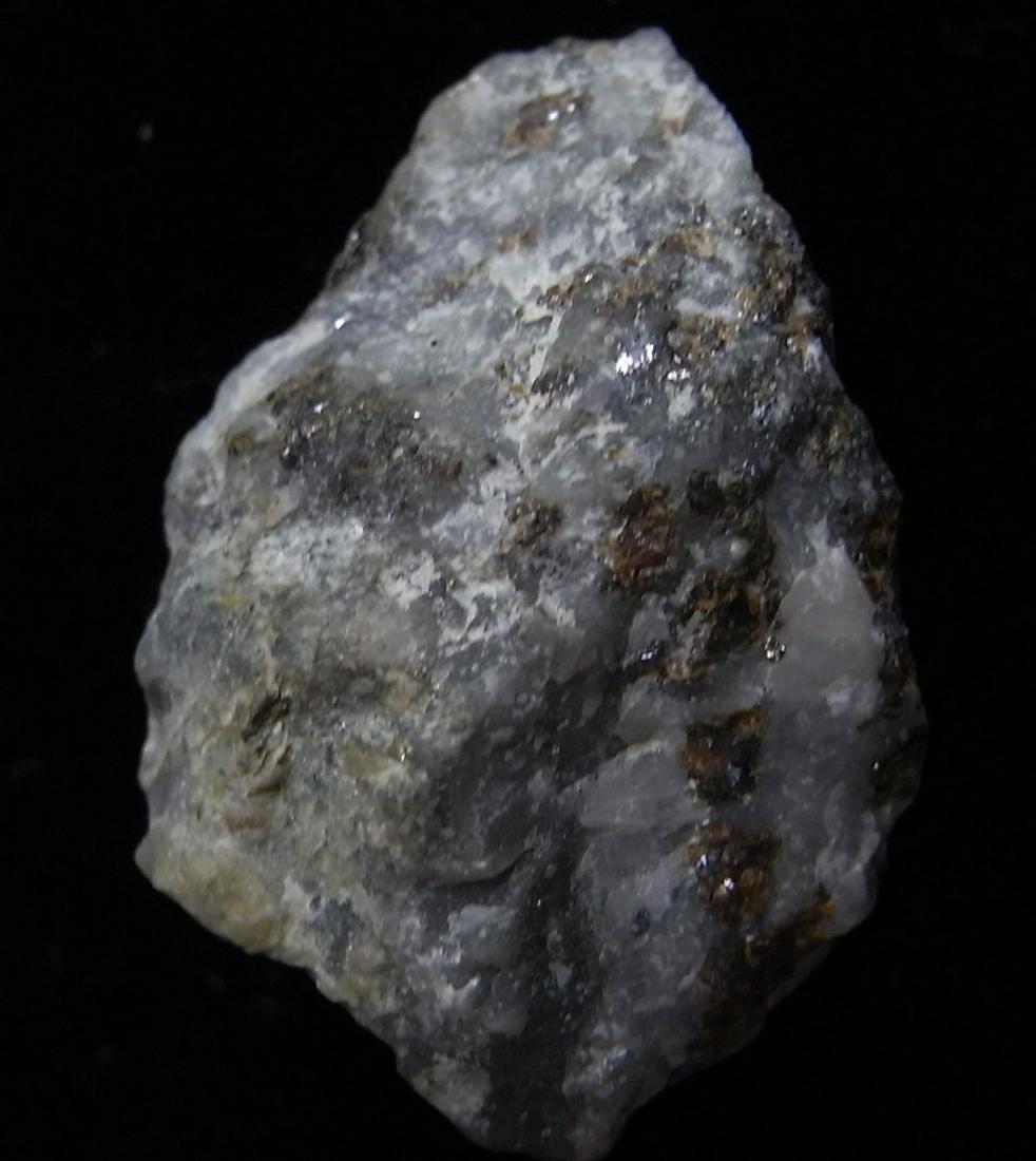 GOLD ORE FROM MOTHER LODE GOLD VEIN: Title: GOLD ORE FROM MOTHER LODE GOLD VEIN Origin: Gango, Libona, Bukidnon, Mindanao, Philippines Size: 2.5x1.5x1.5 cm / 8 gram grey, crystallline quartz with silvery sphalerite and brown muscovite Re