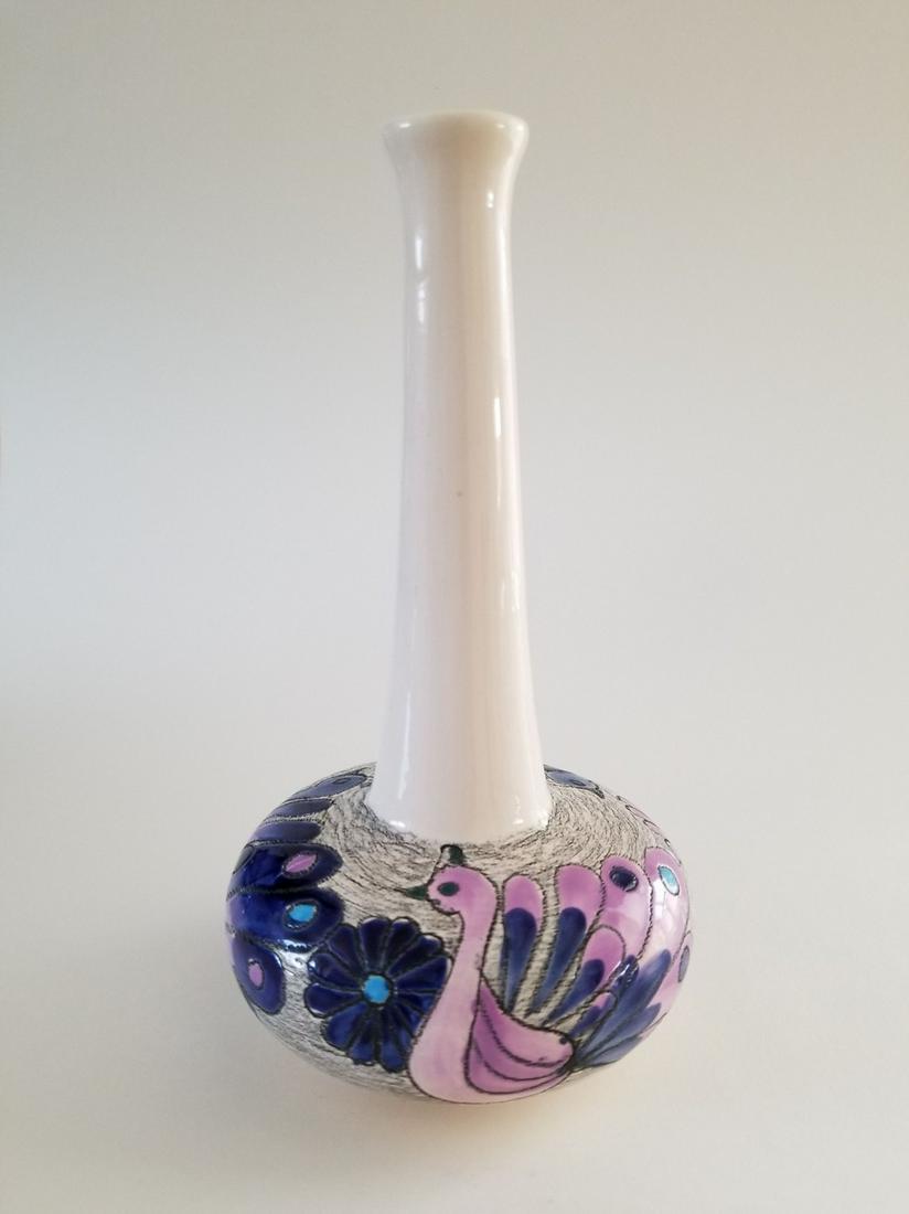 Early Meiji Fukagawa Art Nouveau Long Neck Vase: Title: Early Meiji Fukagawa Art Nouveau Long Neck Vase Maker: NA Origin: Japan Date/Period: 1920s Materials:Porcelain Size:7.5 x 4 inches Description:Early Meiji Era Fukagawa Art Nouvean Vase - Beauti