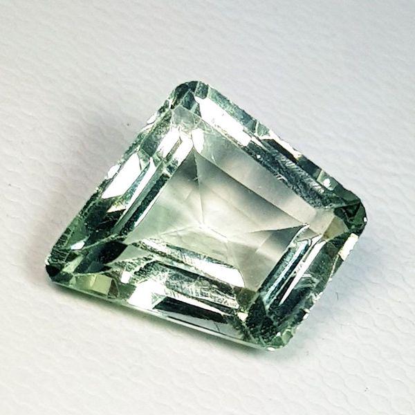 Natural Green Amethyst Fancy Cut 6.00 ct: No Reserve! Title: Natural Green Amethyst Fancy Cut 6.00 ct Color/Clarity: IF - VVS Carat Weight: 6 Dimensions: 11.00 x 12.00 x 6.70 Additional Information: Fancy - Brazil Shipping: Domestic: Flat-ra