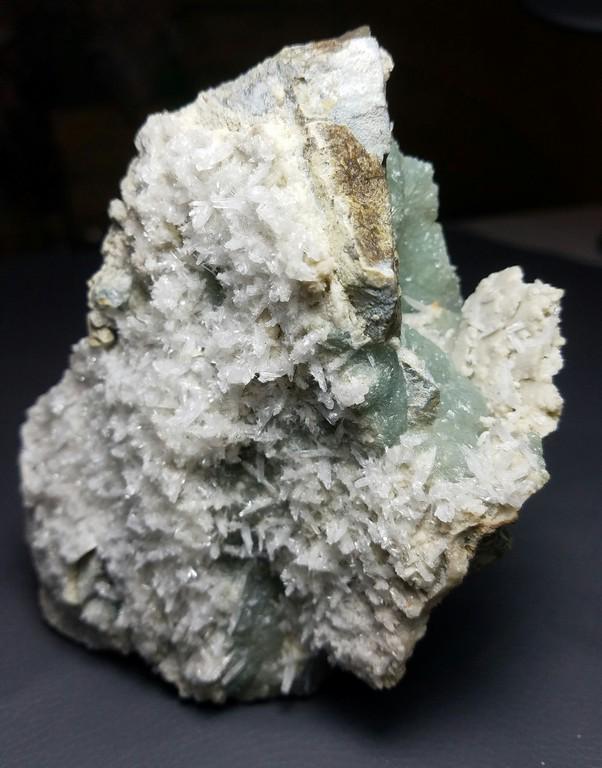 MG176-542 Grams Blue Brucite Specimen: Title: MG176-542 Grams Blue Brucite Specimen Weight: 542 Grams Size/Dimensions: 125x90x60mm This is a unique specimen of Blue Brucite from Balochistan, Pakistan. Brucite are common but BLUE Brucite is