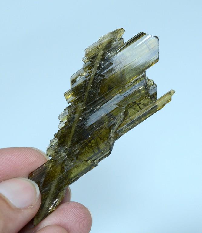 15 Gram Gorgeous Extremely Rare Fadan Epidote Specimen: Title: 15 Gram Gorgeous Extremely Rare Fadan Epidote Specimen Weight: 15 Gram Size/Dimensions: 69x31x8 mm Origin: Pakistan Reserve: $50.00 Shipping: Domestic: Flat-rate of $15.00 to anywhere within th