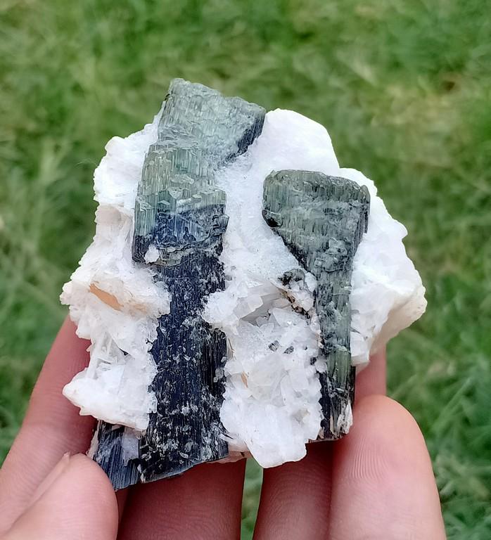 68 Gram Beautiful Natural Green Cap Tourmaline With: Title: 68 Gram Beautiful Natural Green Cap Tourmaline With Albite Specimen Treatment: Natural Weight: 68 Gram Dimensions: 62x50x28 mm Origin: Pakistan Reserve: $25.00 Shipping: Domestic: Flat-