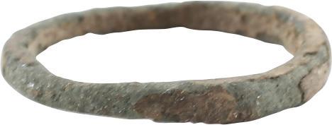 ANCIENT RARE VIKING BEARD RING, 900-1050 AD JEWELRY: No Reserve! Bronze, rounded section band, 1.5mm thick and a 0.44” inside diameter. The use of beard rings by Viking warriors is well documented but surviving examples are rare. As found condition wi