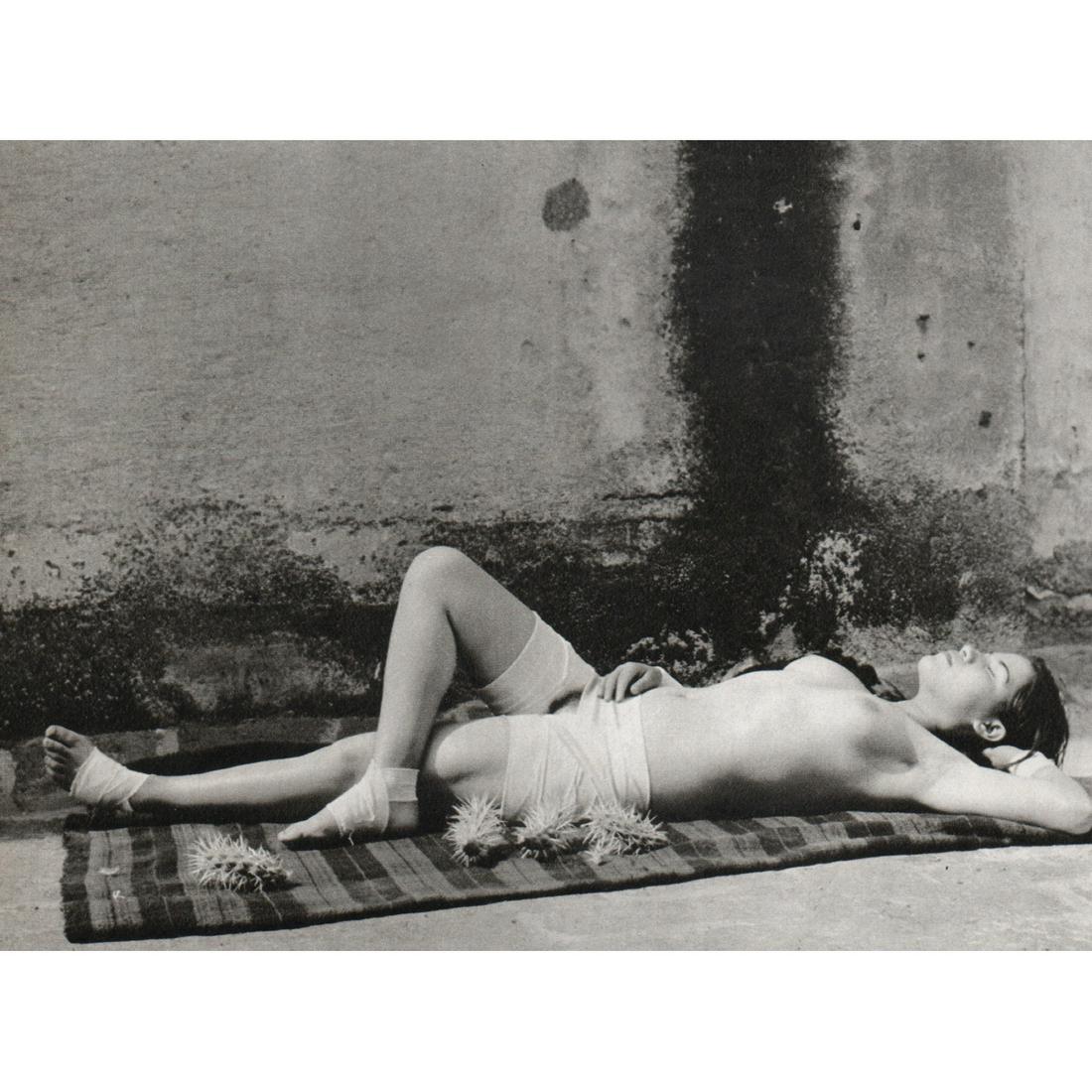 MANUEL ALVAREZ BRAVO - Good Fame Sleeping, 1938 (1 of 1)