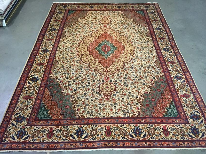 STUNNING ANTIQUE PERSIAN TABRIZ RUG 10'X13'.4" (1 of 10)