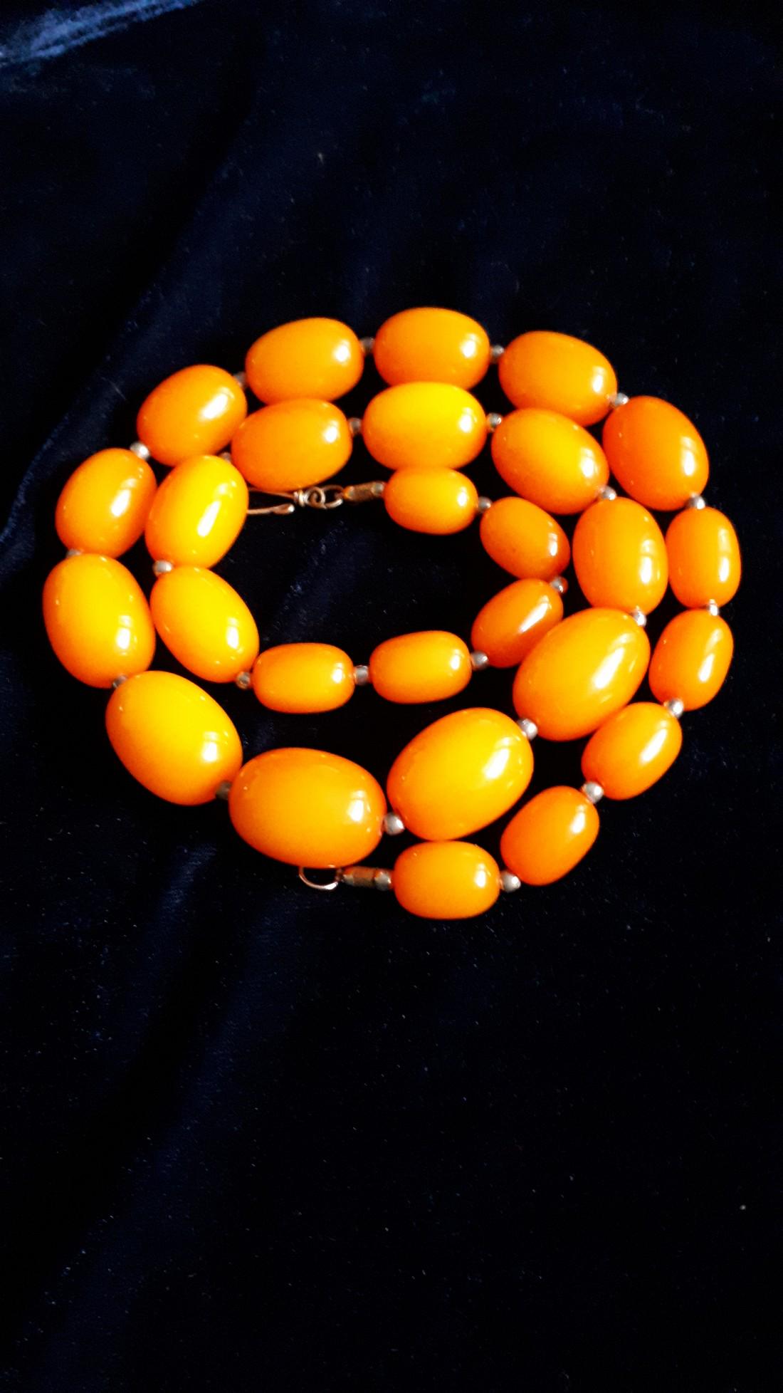 Vintage Large Bakelite Necklace (1 of 6)