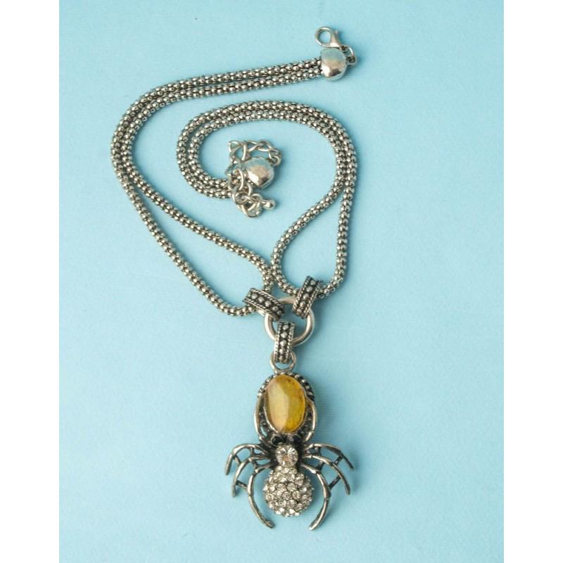 41 g. 100% natural Baltic amber pendant spider on a: Weight: 41 gram Size: 40x55 mm Circum.lenght: 540 mm Stone: 100% natural Baltic amber Treatment: no Condition: as on the photo (good) Tested 100% natural Baltic amber: floats in salt water and smells 