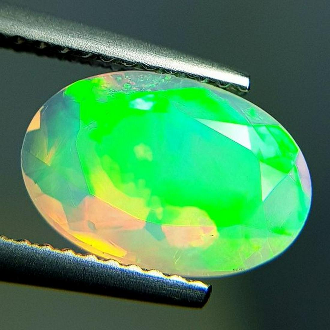 Natural Fire Opal Oval Cut 1.63 ct (1 of 6)