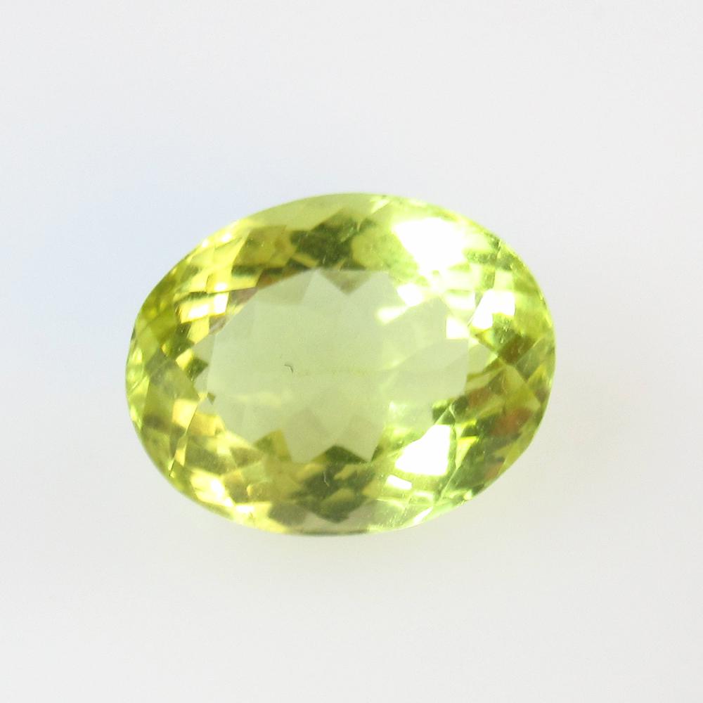 6.58 Ctw Natural Lemon Quartz Oval Cut: No Reserve! Title: 6.58 Ctw Natural Lemon Quartz Oval Cut Stone Clarity: VVS Gemstones: Lemon Quartz Carat Weights: 6.58 Size/Dimensions: 13.40 x 10.50 x 8.00 mm Additional Information: Good Luster / 