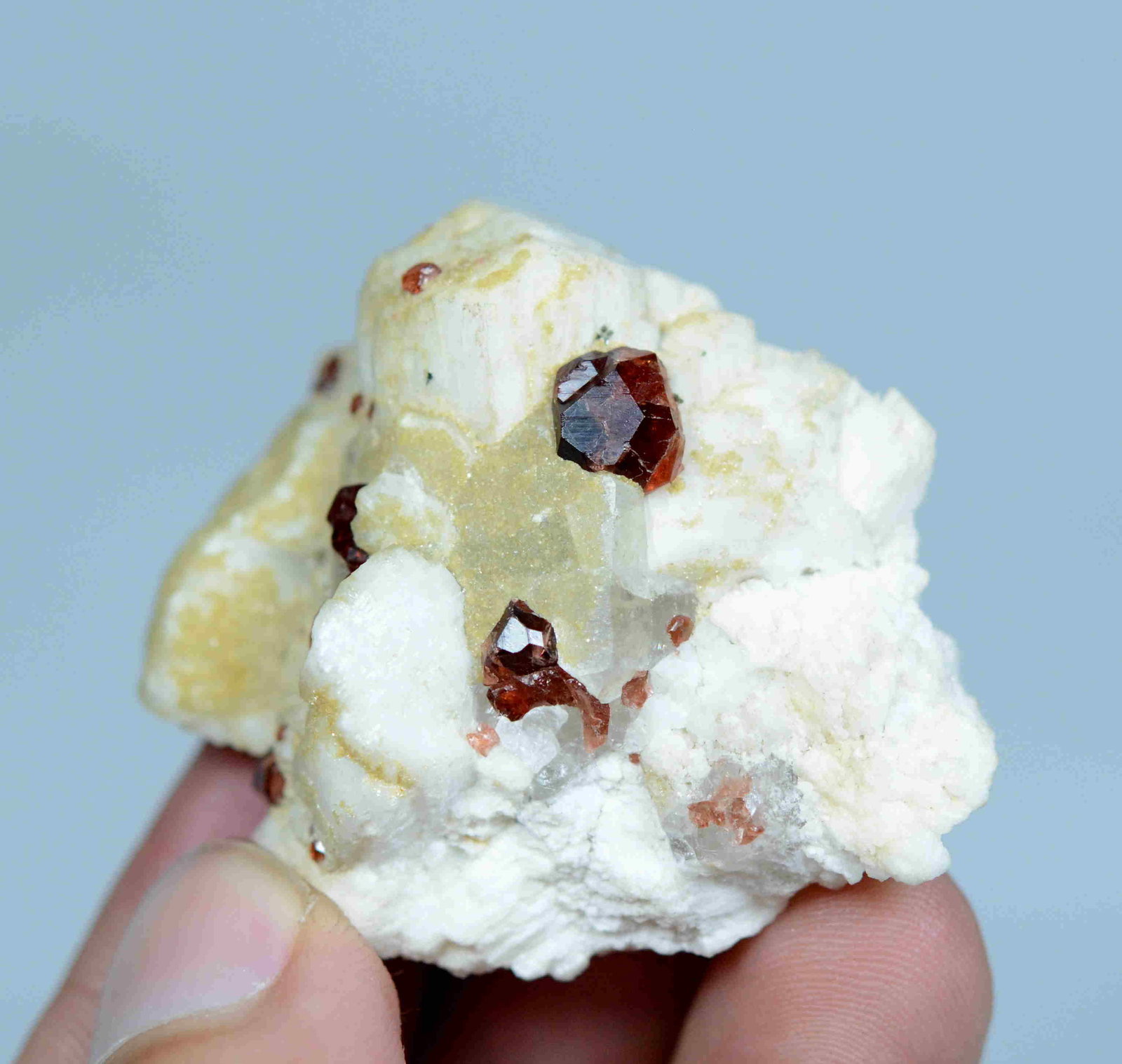 29 Gram Gorgeous Natural Spessartine Garnet Specimen: Title: 29 Gram Gorgeous Natural Spessartine Garnet Specimen Weight: 29 Gram Size/Dimension: 45x38x20 mm Origin: Pakistan Reserve: $20.00 Shipping: Domestic: Flat-rate of $15.00 to anywhere within the 