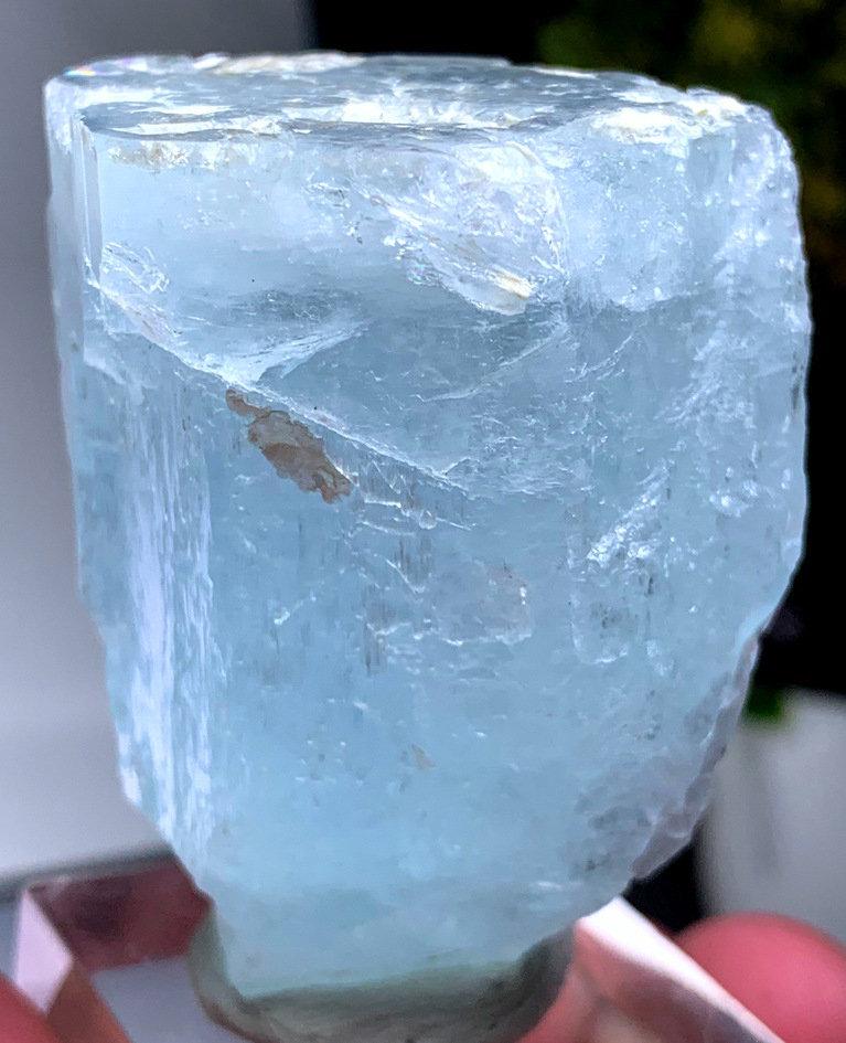Aquamarine Crystal , Natural Aquamarine var. Beryl: Material Gem type: Aquamarine Description Aquamarine Crystal , Natural Aquamarine var. Beryl Terminated Mineral. Weight : 126 Gram Size : 58*38*35 mm Treatment : Natural Origin : Pakistan Registered M