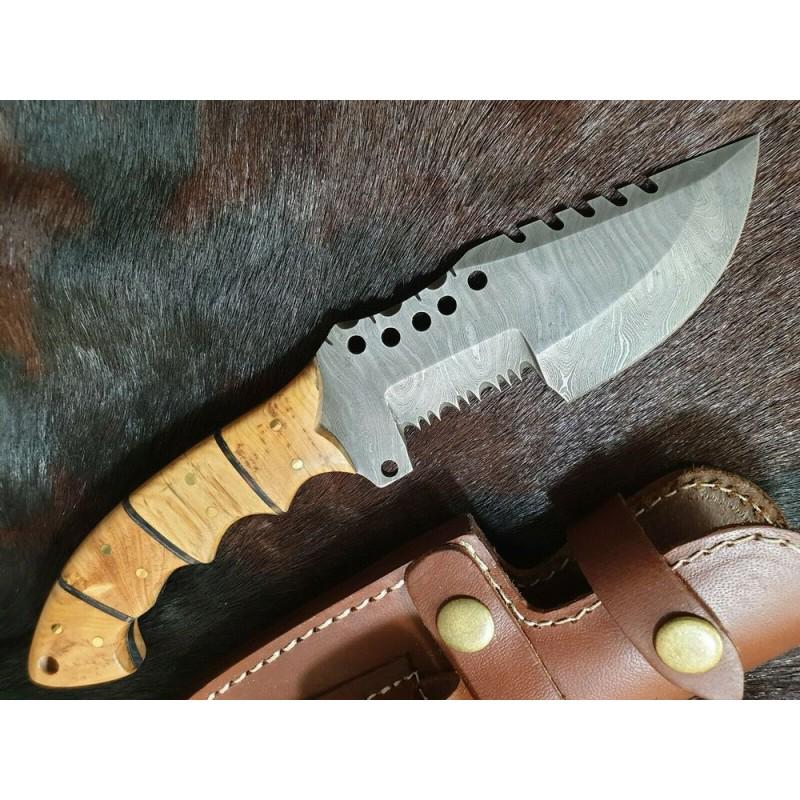 Bowie damascus steel knife hiking skinner knife (1 of 5)